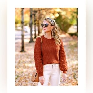 New UpWest Rust/Burnt Orange Bobble Sleeve chunky Sweater. Size Small